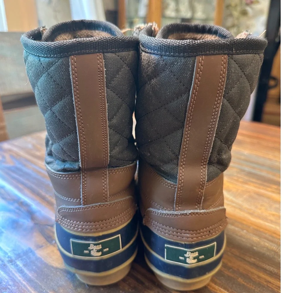GH Bass Co Superior Mens 8 Duck Boots Navy Brown‎ Leather Fleece GHFM2511-200